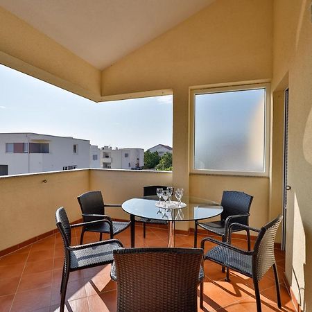 Smiley 2 Apartment โนวาลยา ภายนอก รูปภาพ
