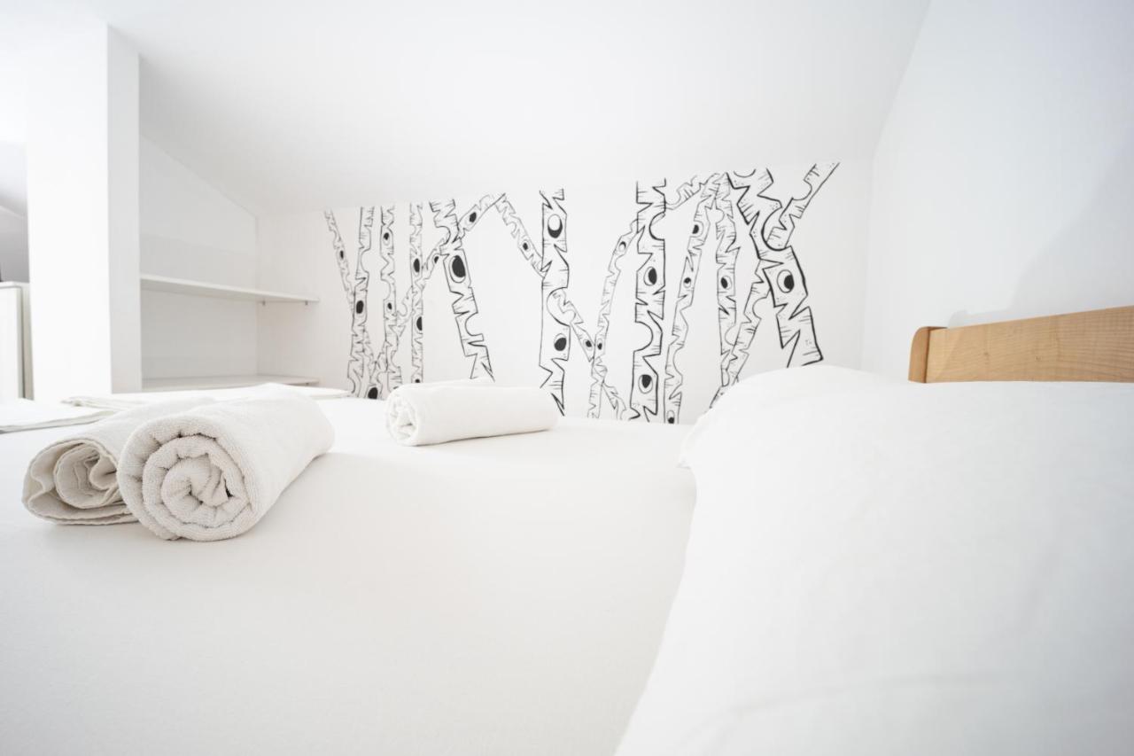 Smiley 2 Apartment โนวาลยา ภายนอก รูปภาพ
